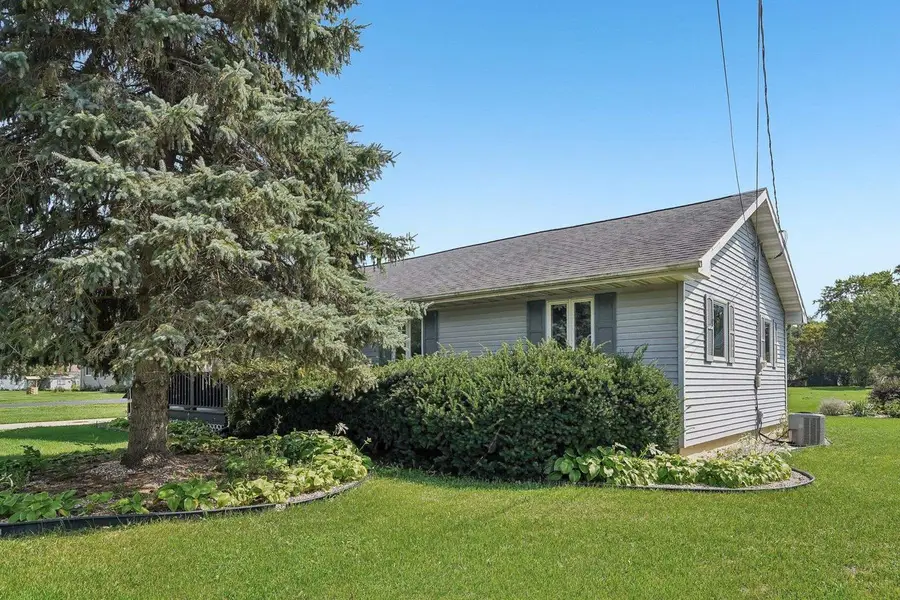 2104 Thomas Street, Beloit, WI 53511 - #3