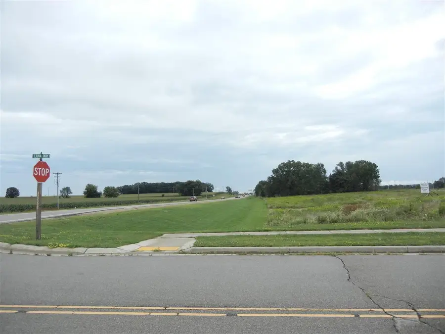 4636 Liuna Way, Deforest, WI 53532 - #2