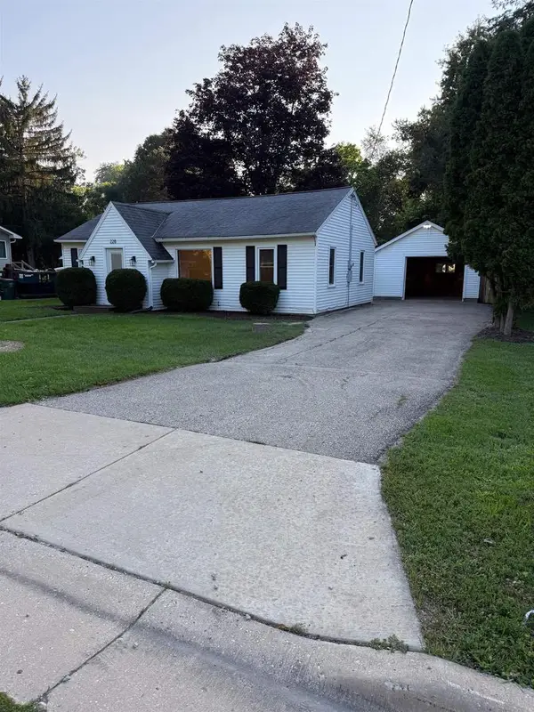 228 N George Street, Whitewater, WI 53190