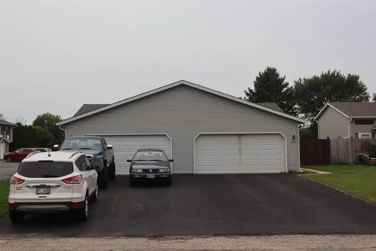 200 - 202 Eilbes Avenue, Beaver Dam, WI 53916 - #1