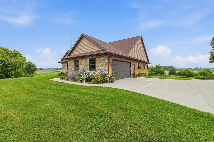 W6068 Neitzel Road, Waupun, WI 53963 - #3