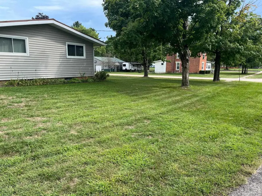 601 Clyde Street, Avoca, WI 53506 - #3