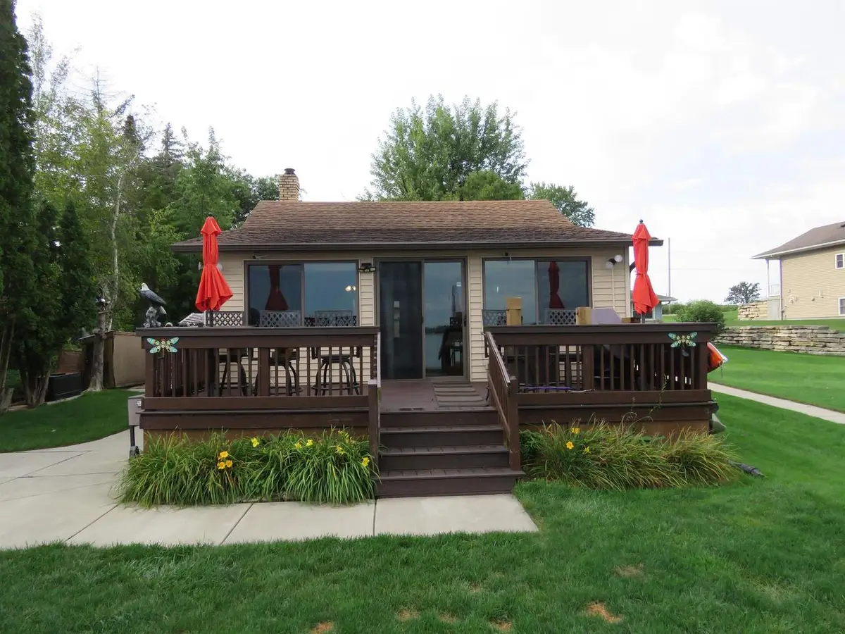 N10362 Howard Drive, Fox Lake, WI 53933 - #1