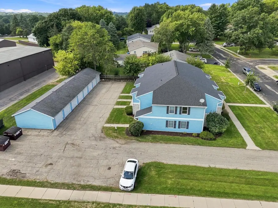 601 E Oak Street, Cottage Grove, WI 53527 - #3