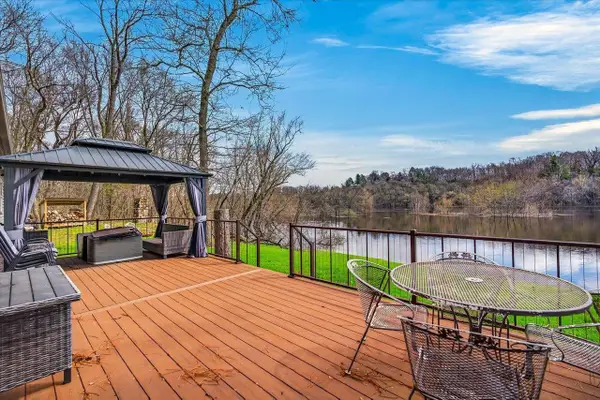 S1404 Indian Trail Parkway, Baraboo, WI 53913