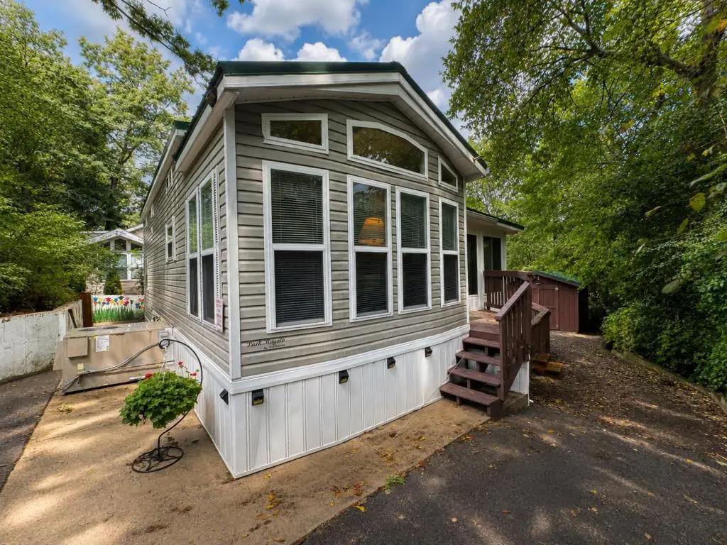 35 Highview Lane, Edgerton, WI 53534 - #1