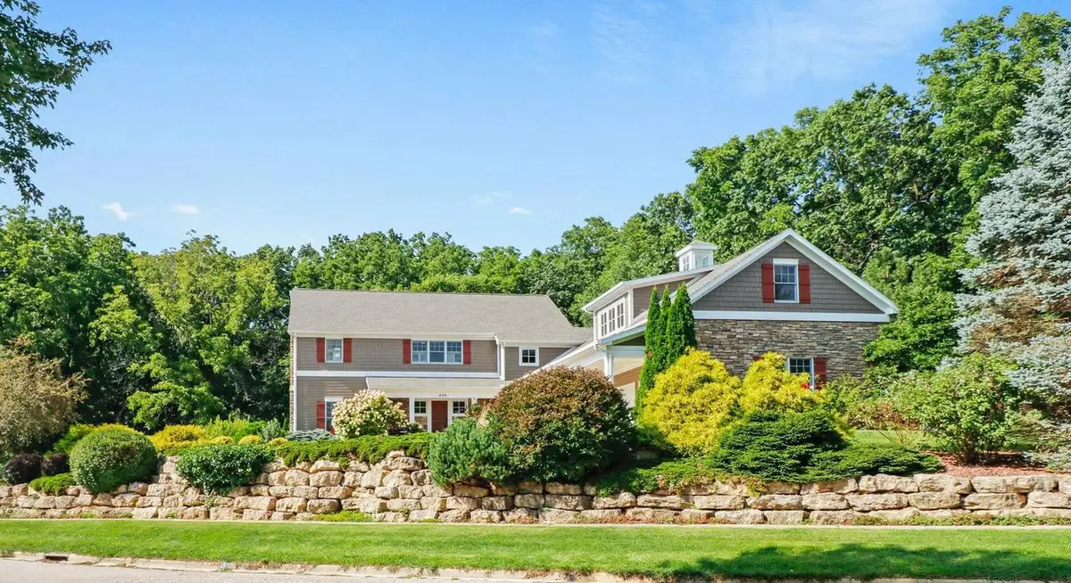 608 Bascom Hill Drive, Baraboo, WI 53913 - #1