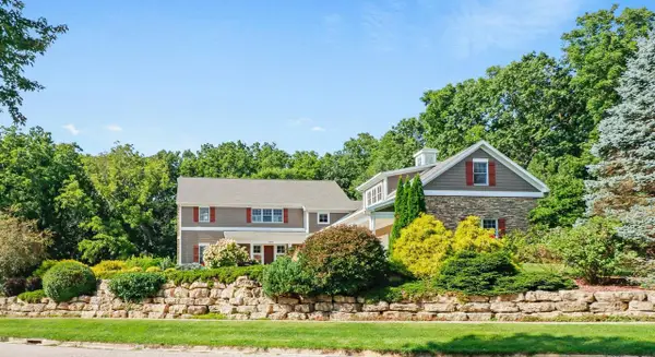 608 Bascom Hill Drive, Baraboo, WI 53913