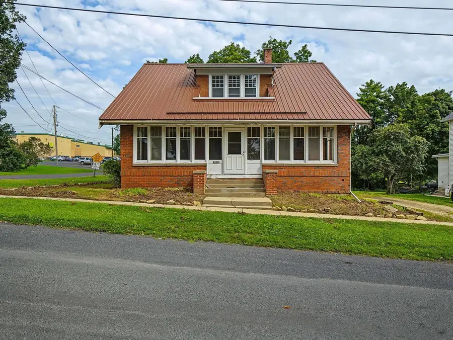 W3010 Main Street, Juda, WI 53550 - #2