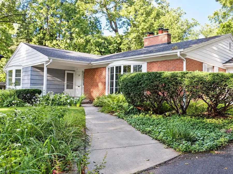 25 Larkin Street, Madison, WI 53705 - #2