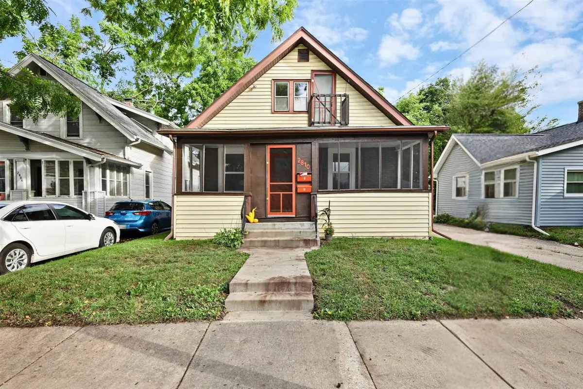 2810 Milwaukee Street, Madison, WI 53704 - #1