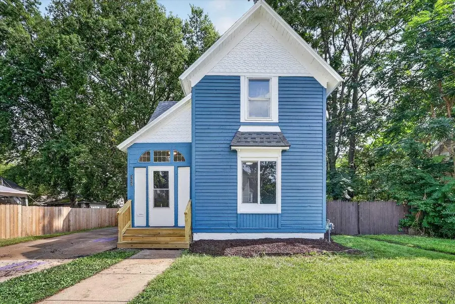 823 Oak Street, Beloit, WI 53511 - #3
