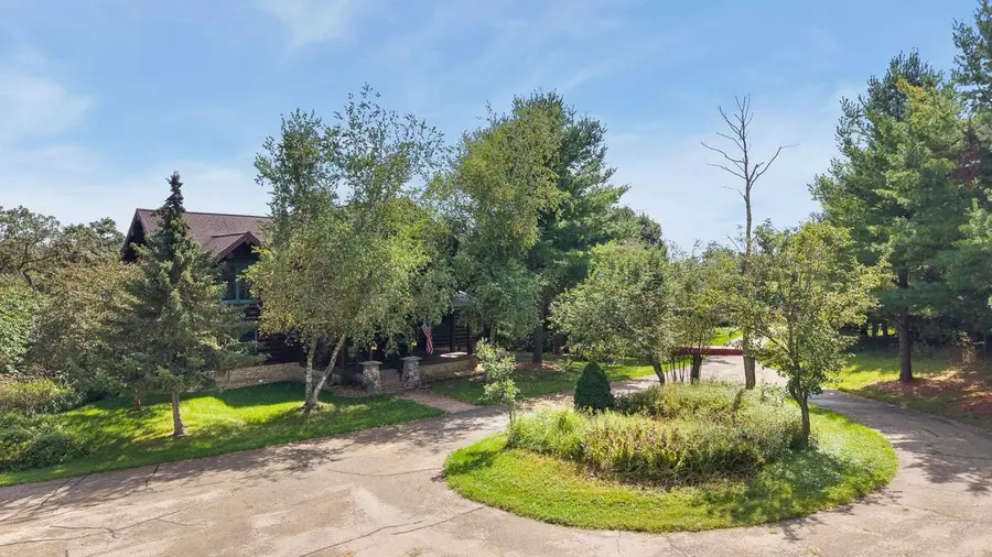 2195 County Road Z, Blue Mounds, WI 53517 - #3