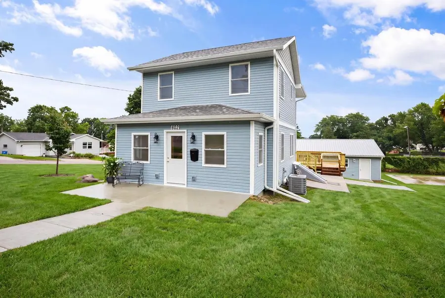 603 Walnut Street, Baraboo, WI 53913 - #3
