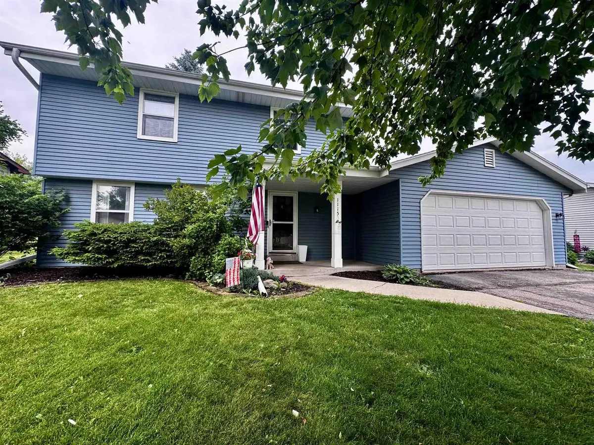 1115 Hiawatha Drive, Beaver Dam, WI 53916 - #1