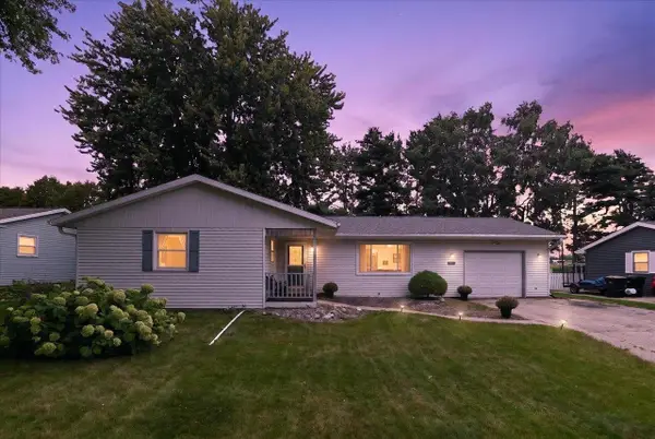 512 Yorktown Road, Deforest, WI 53532