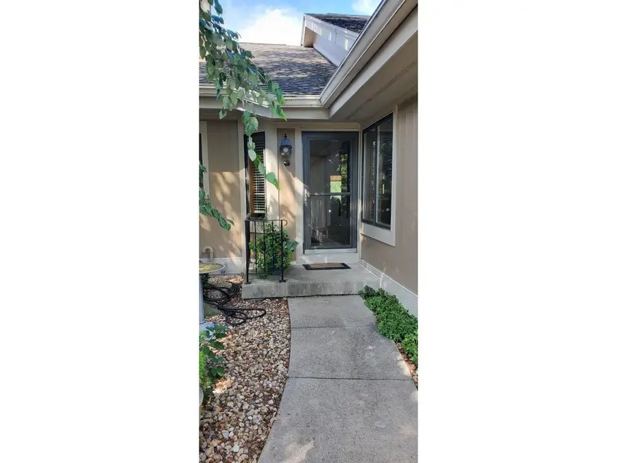 3404 Valley Creek Circle, Middleton, WI 53562 - #3