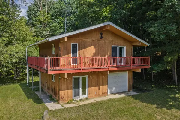 S963 W Redstone Drive, La Valle, WI 53941