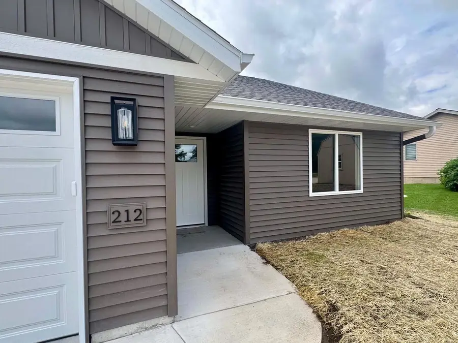 212 Danielle Drive, Randolph, WI 53956 - #3