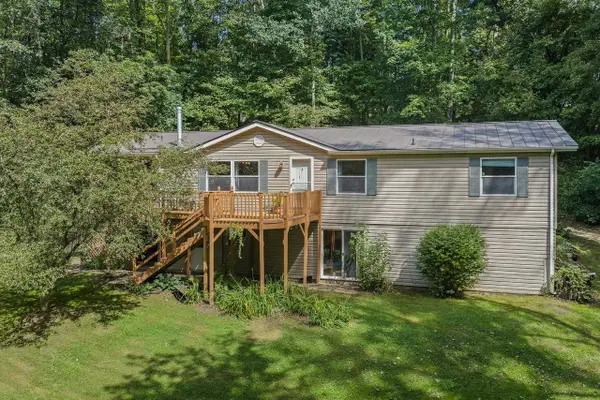 12969 Bunker Hill Drive, Cazenovia, WI 53924