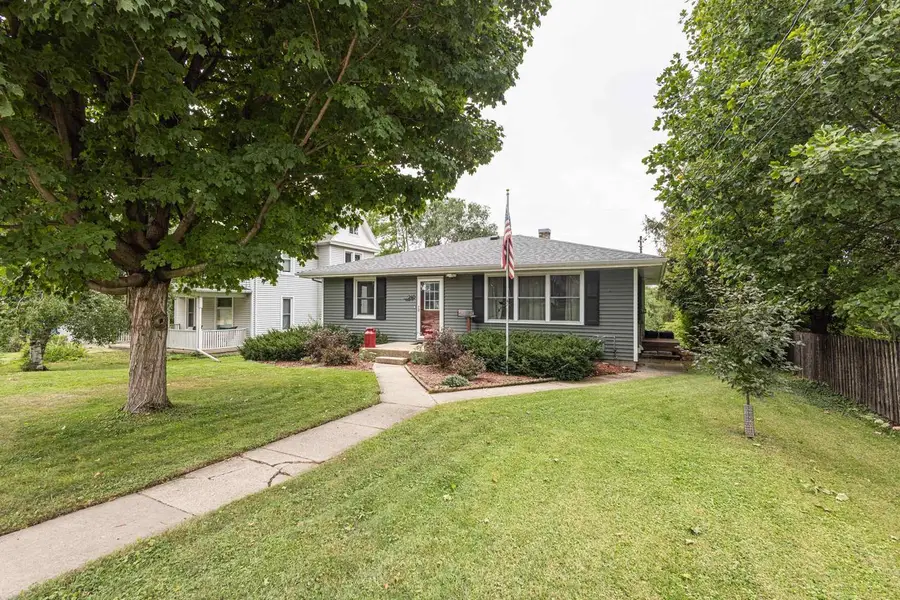 240 Ellen Street, Platteville, WI 53818 - #2