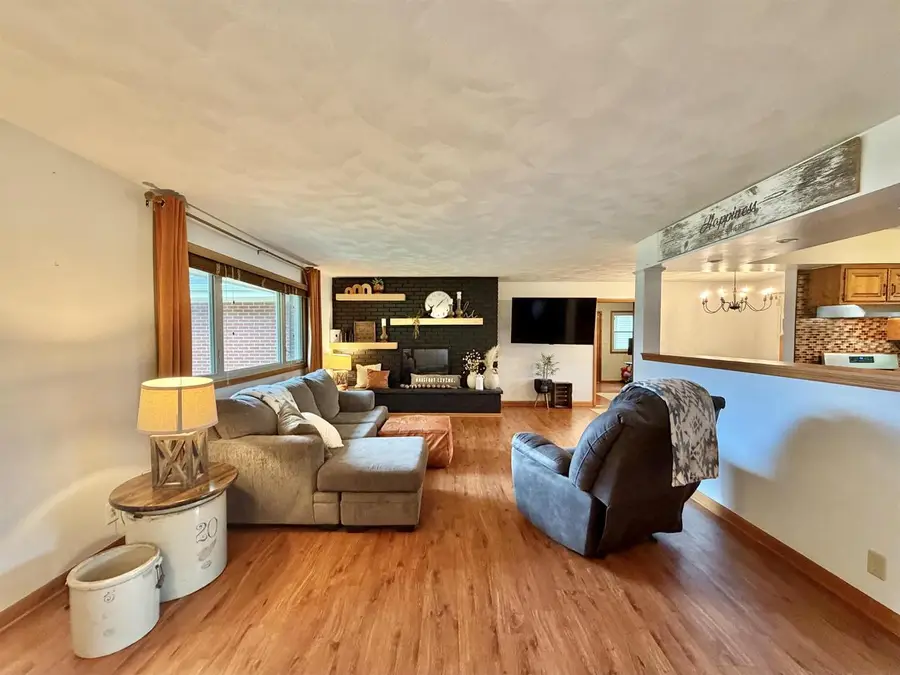 826 E Post Road, Beloit, WI 53511 - #3