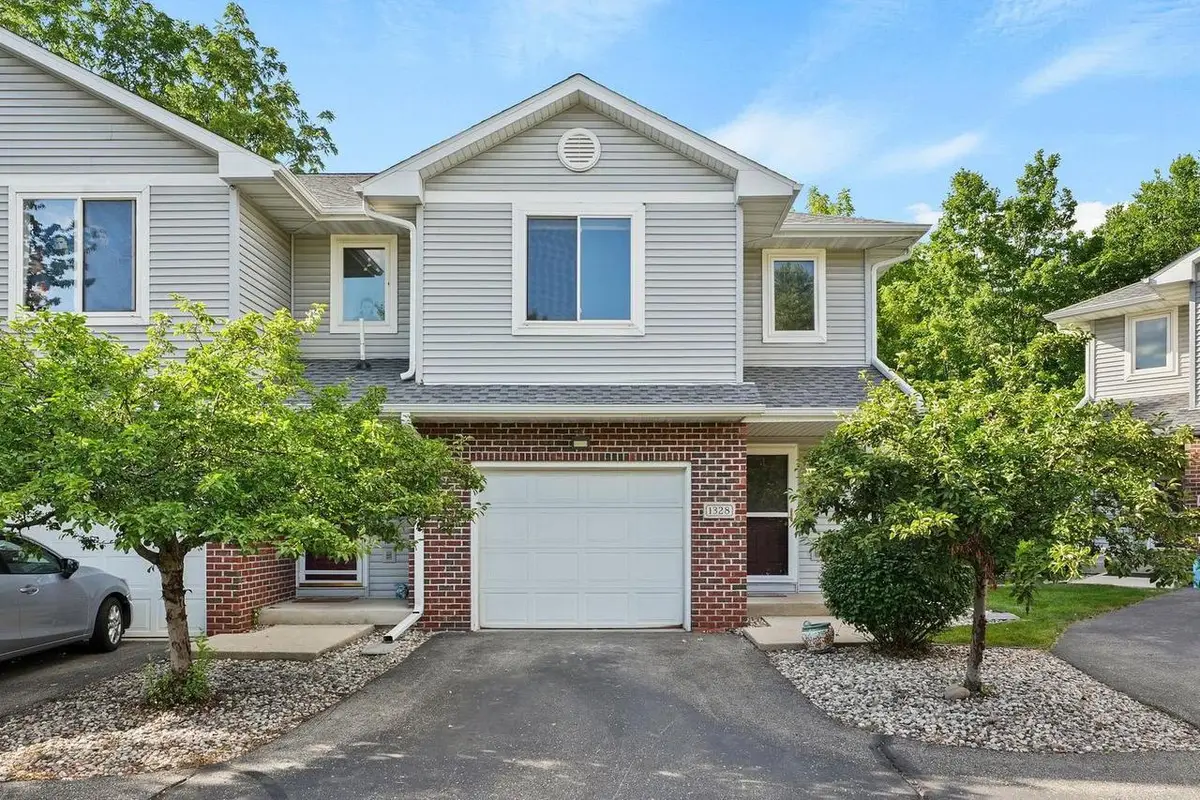1328 Carpenter Street, Madison, WI 53704 - #1