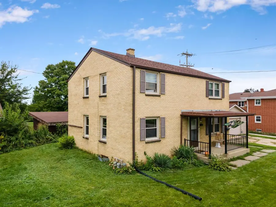 6822-6824 W Cleveland Avenue, Milwaukee, WI 53219 - #2