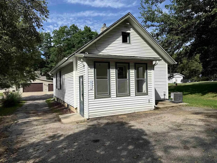 1325 Haseltine Court, Richland Center, WI 53581 - #3