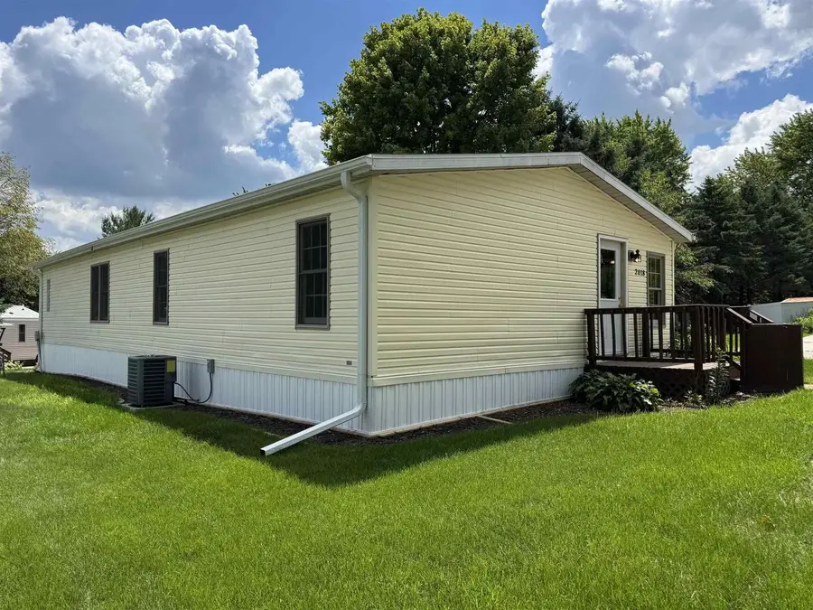 2018 Edgeview Drive, Monroe, WI 53566 - #2