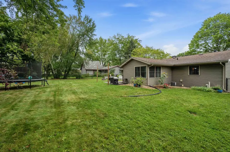 409 Hyland Drive, Stoughton, WI 53589 - #3