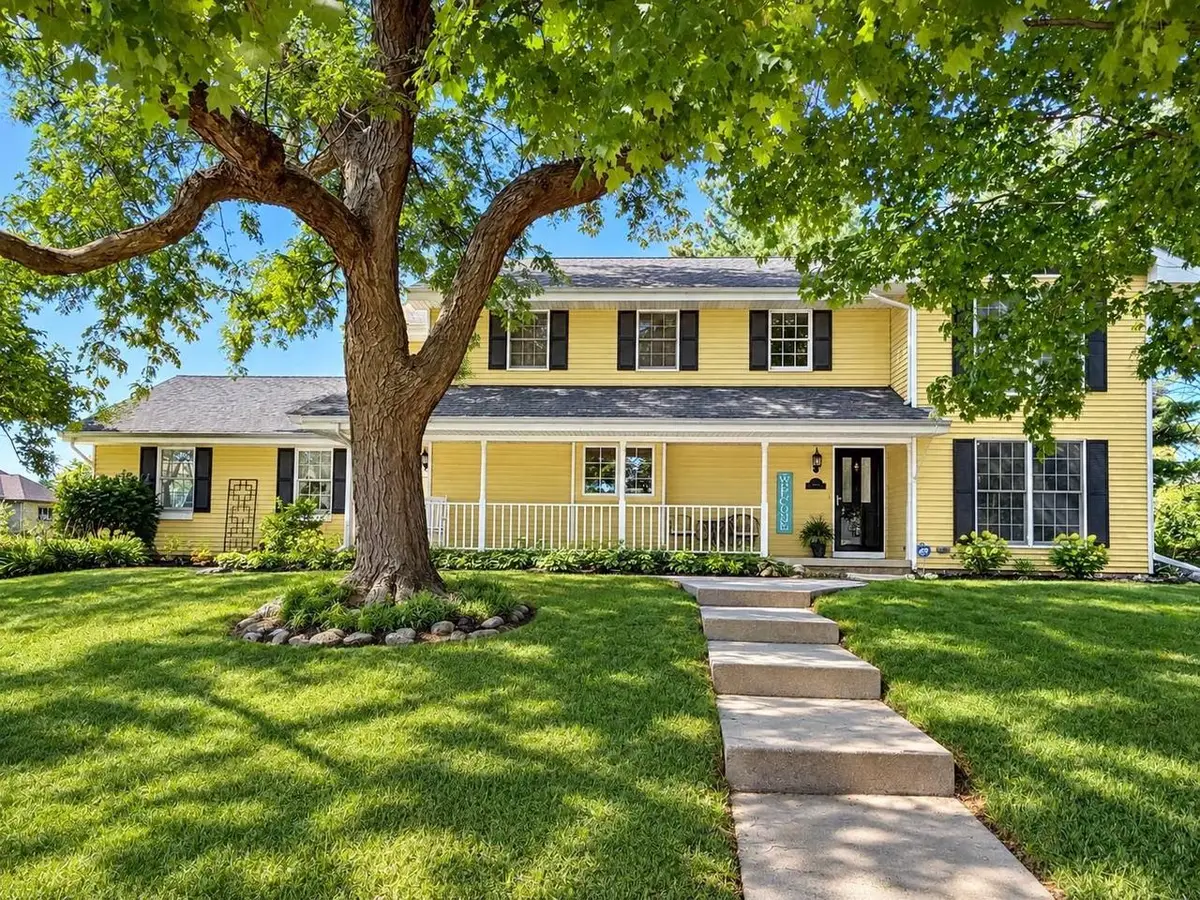 605 Cambridge Drive, Janesville, WI 53548 - #1