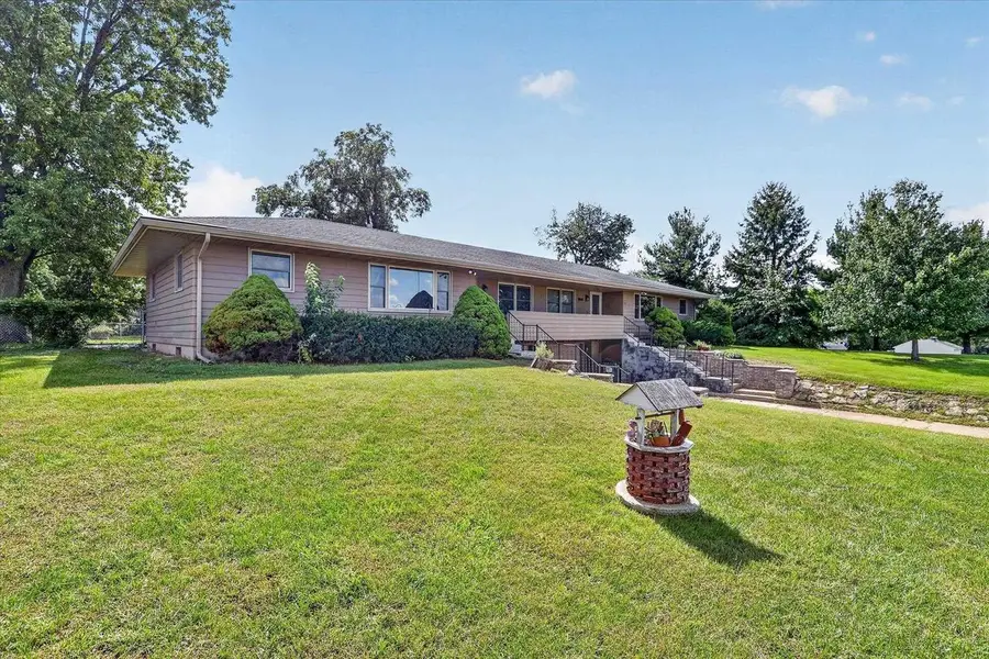 801 W Highway 11, Janesville, WI 53546 - #2