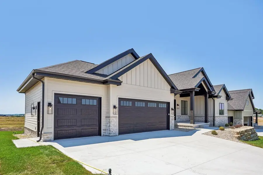 1409 Yeske Drive, Waunakee, WI 53597 - #2