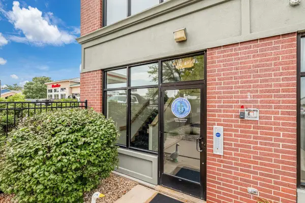 115 E Broadway #201, Monona, WI 53716