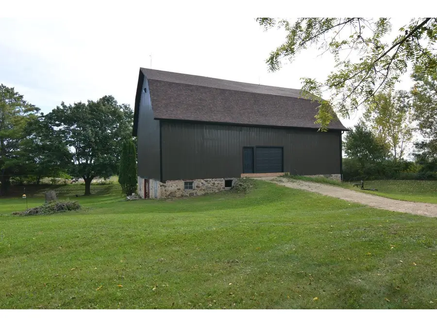 1890 County Road W, Stoughton, WI 53589 - #3