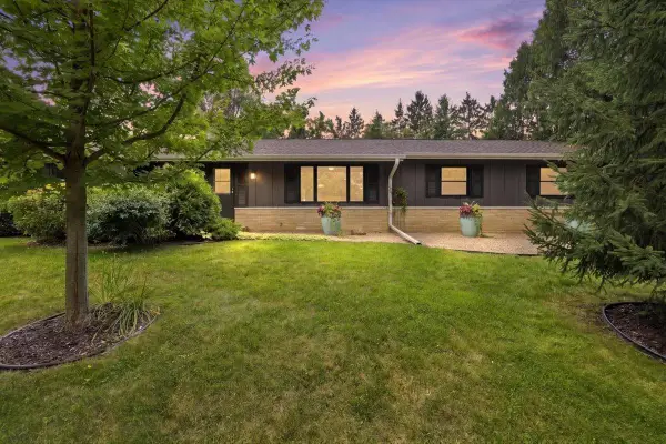 6117 Driftwood Avenue, Madison, WI 53705