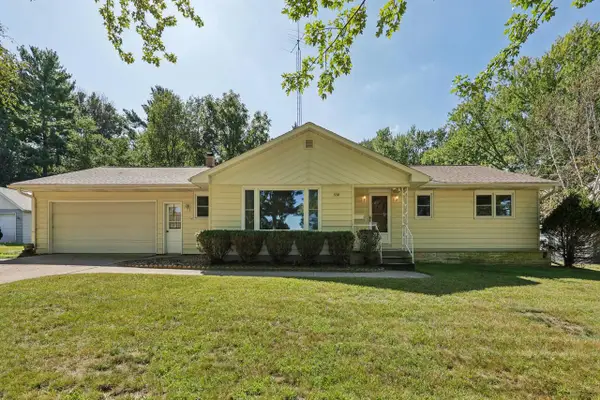 538 Mary Avenue, Reedsburg, WI 53959