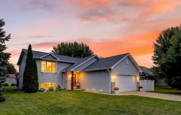 812 Hanksfield Place, Prairie Du Sac, WI 53578