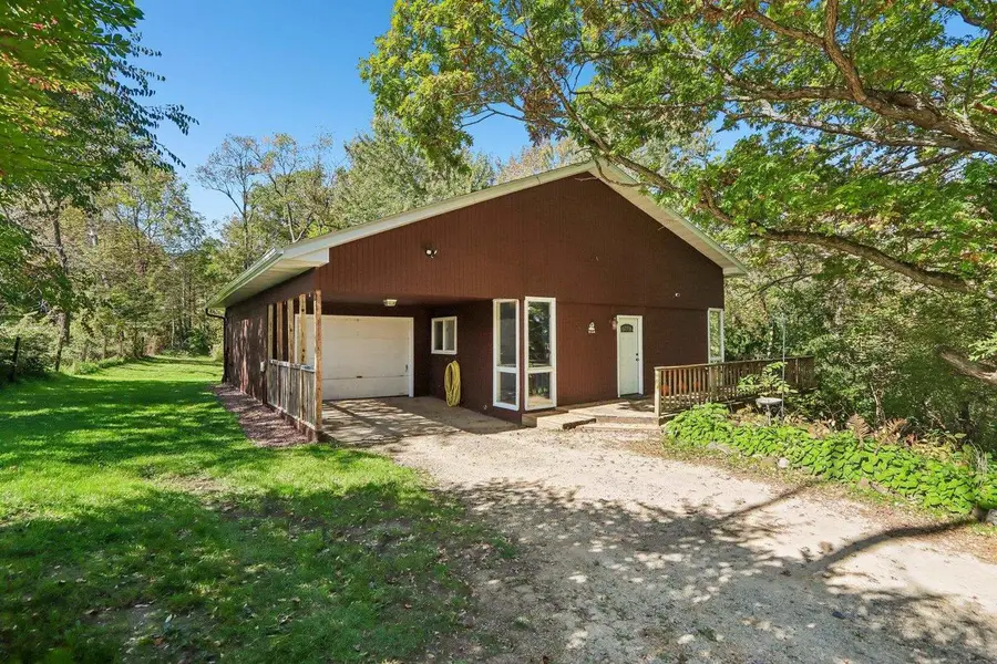 10616 Fesenfeld Road, Black Earth, WI 53515 - #2