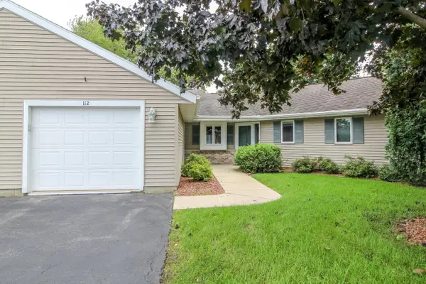 112 Oxford Lane, Cambridge, WI 53523