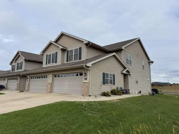 1026 20th Street #4, Prairie Du Sac, WI 53578