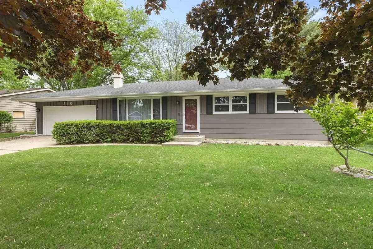 810 Suffolk Drive, Janesville, WI 53546 - #1