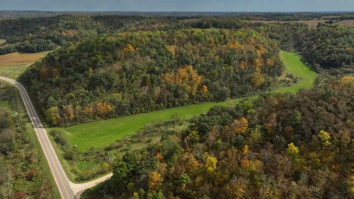 000 Hwy 171, Blue River, WI 53518 - #1