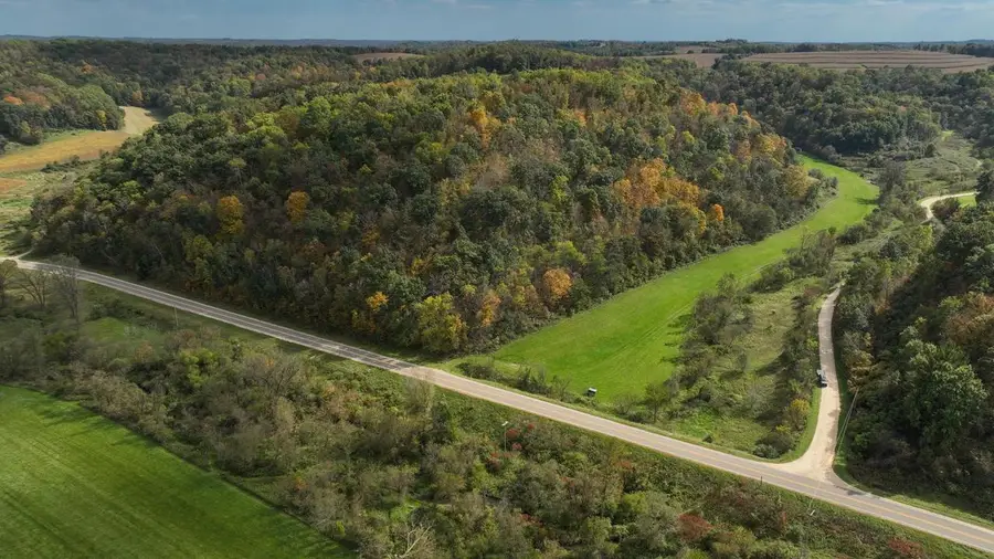 000 Hwy 171, Blue River, WI 53518 - #2
