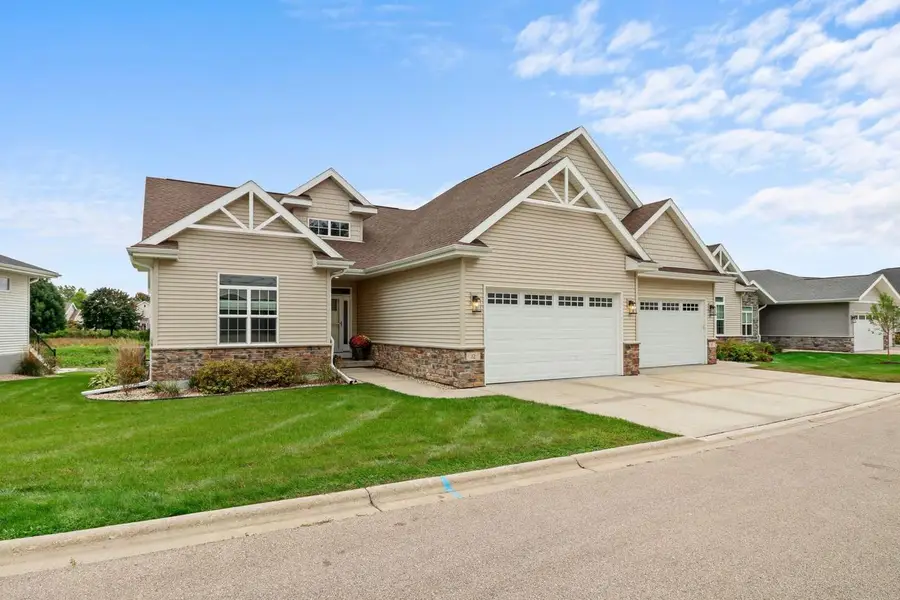 12 Prince Way, Fitchburg, WI 53711 - #2