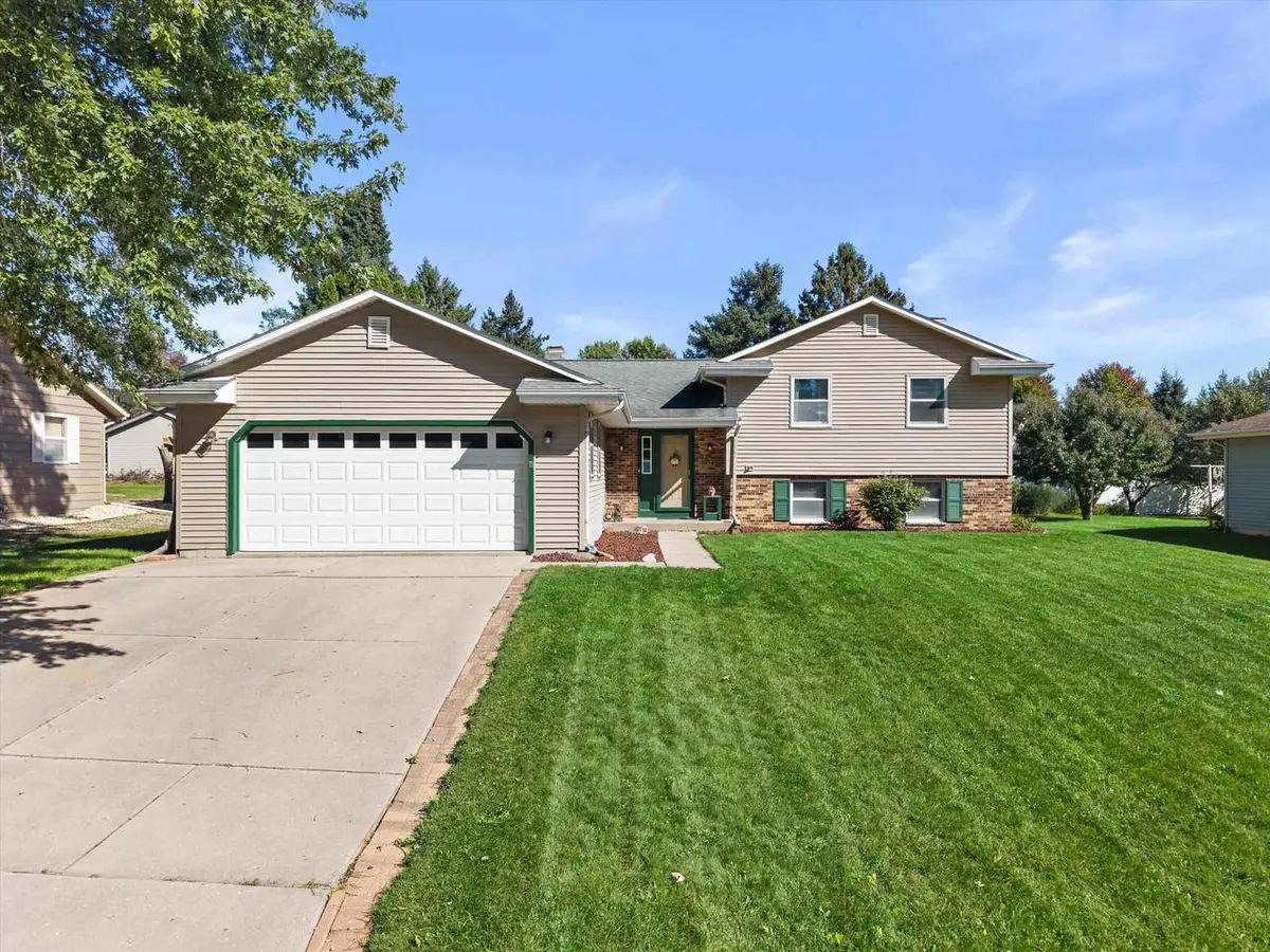 734 Lyndhurst Drive, Janesville, WI 53546 - #1