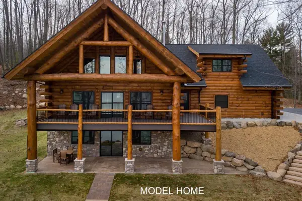 2095 Lake Nokomis Road, Tomahawk, WI 54487