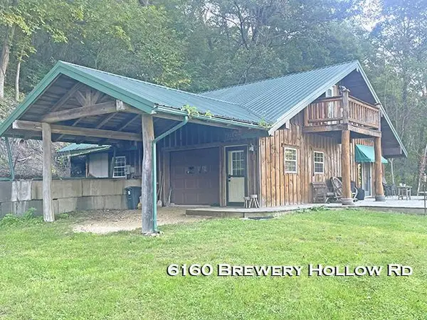 6160 Brewery Hollow Road, Cassville, WI 53806