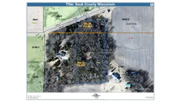 S4442 Johnson Road, Baraboo, WI 53913